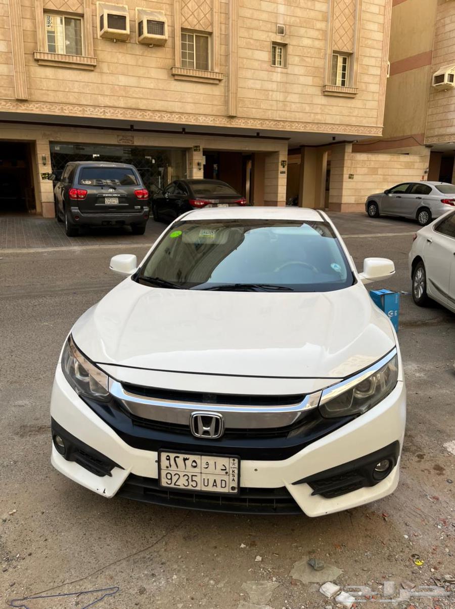 2017 Honda Civic Standard — Clean and Ready for Use64612313806594113