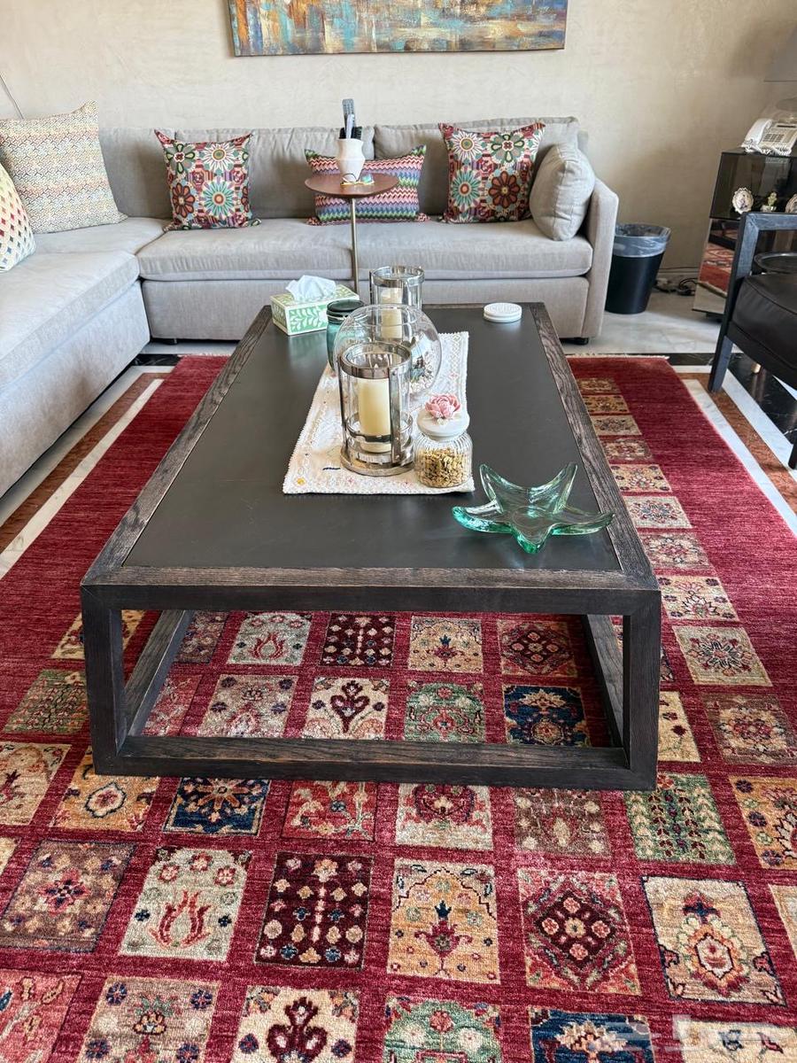 كنب مع طاوله للبيع64446909683458110