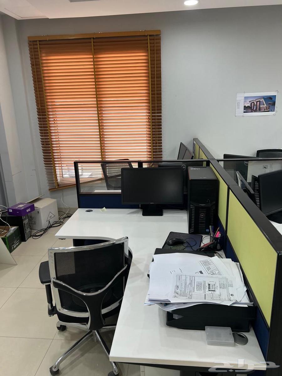 Corporate Tables and Desks64447296431491113