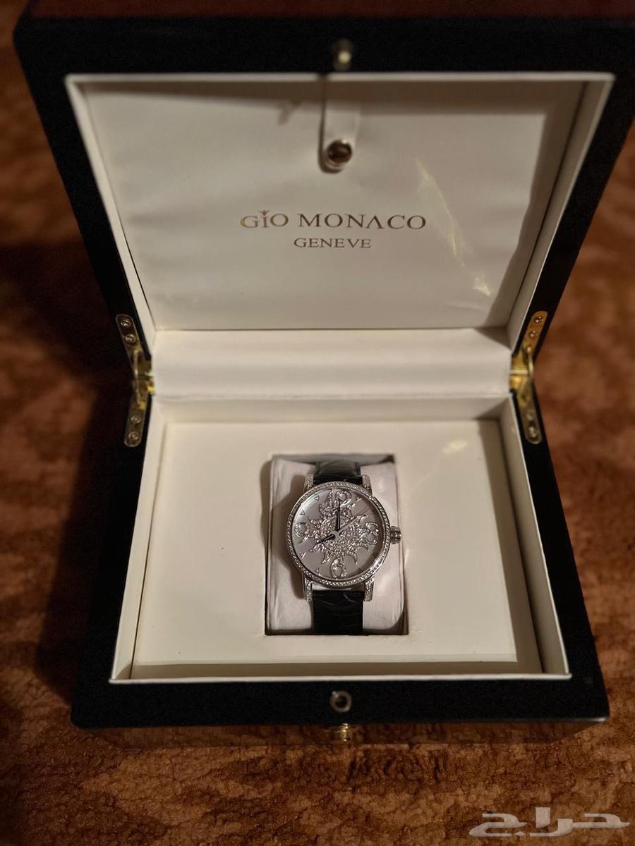 GIO MONACO ساعة جيو موناكو للبيع64444459059074110