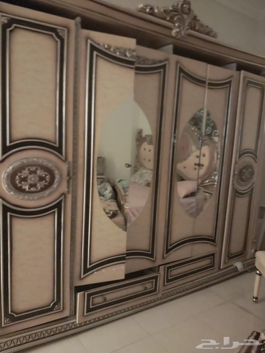 غرفة نوم كاملة للبيع 8 قطع64444714147587111