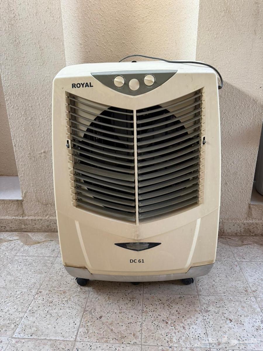 Air conditioner, seating sets, and washing machine64446842913282113