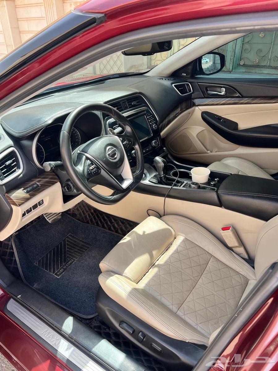 Maxima 1764608078374915114