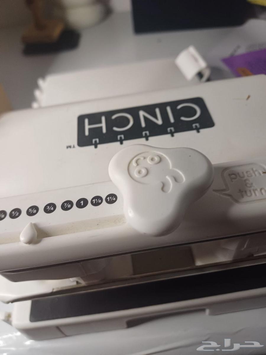 آلة تخريم الورق سينش مع أسلاك الربط كله ب 400 ريال64446470189187112