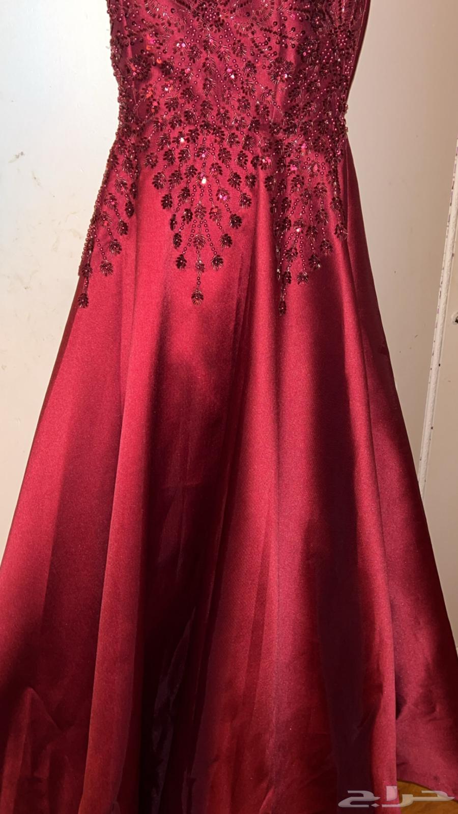 2 فساتين واحد مقاس 1 وواحد 2 ما لبستهم ولا مره64418295913731114