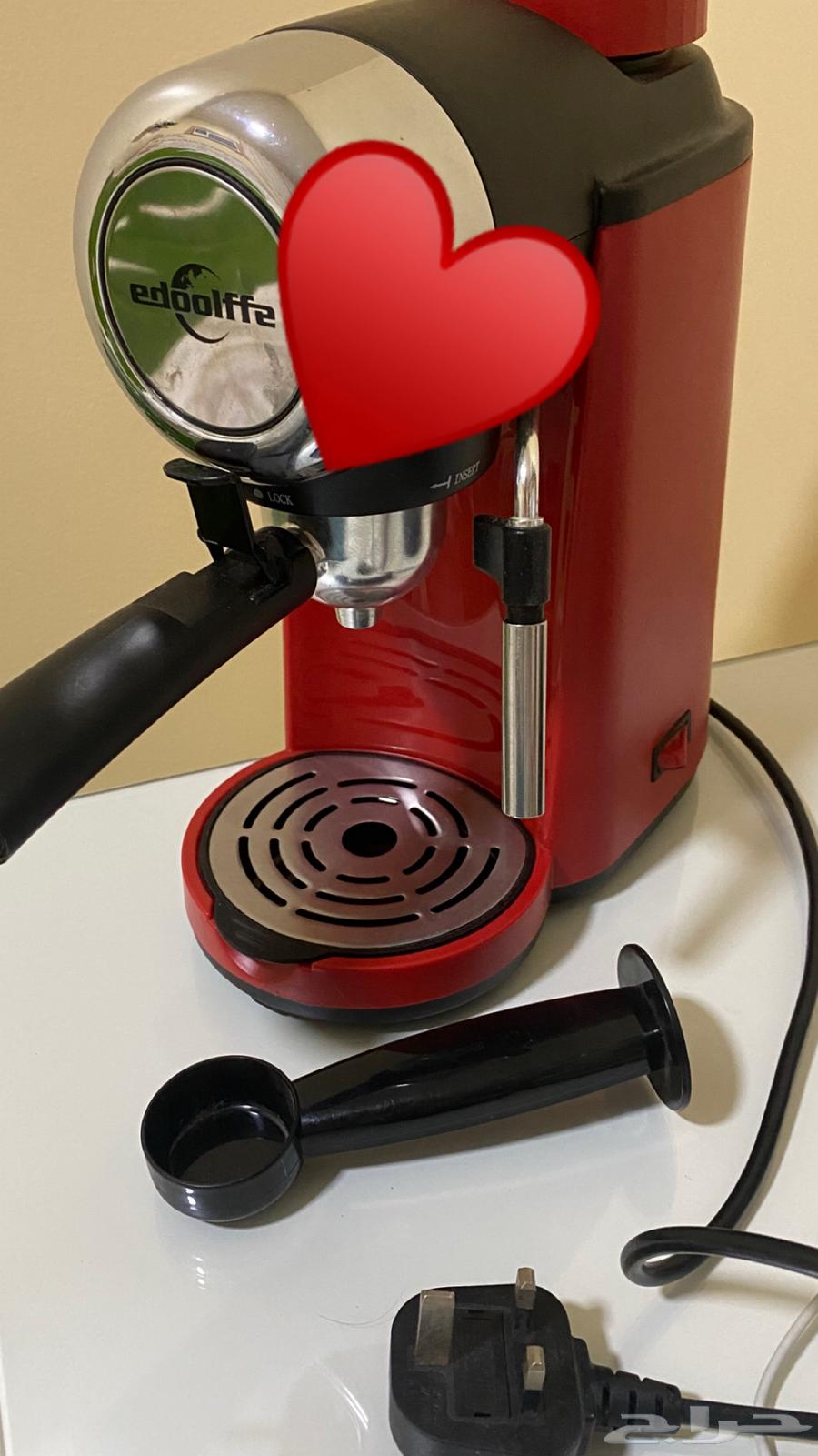 Coffee machine with milk steaming function64455741432961111