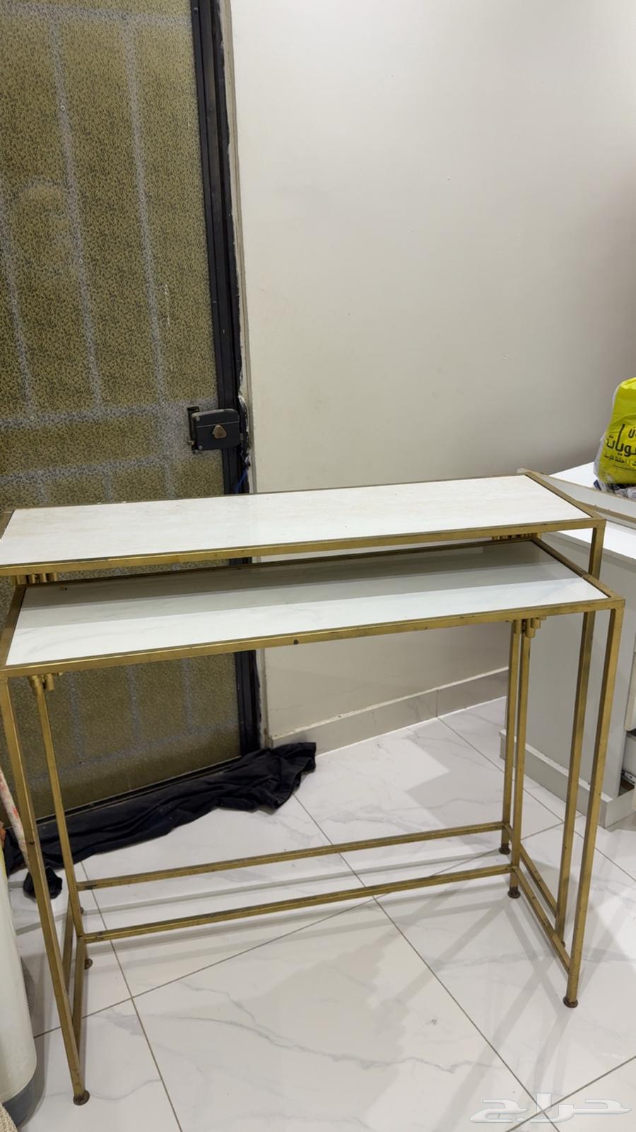 Tables64450678098434110