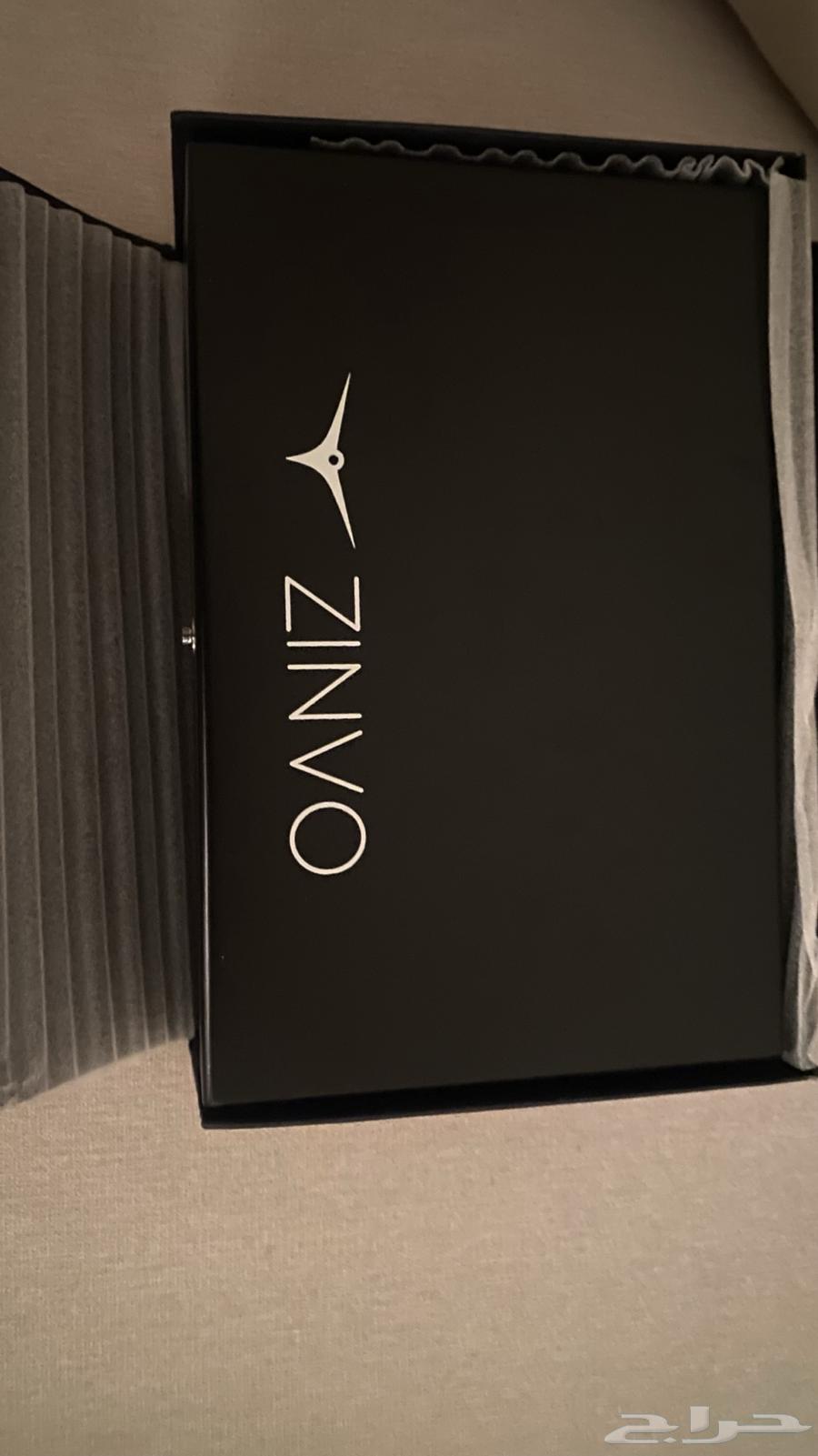 A distinguished watch for distinguished phones, a limited edition from the renowned company Zinvo64453215700739113