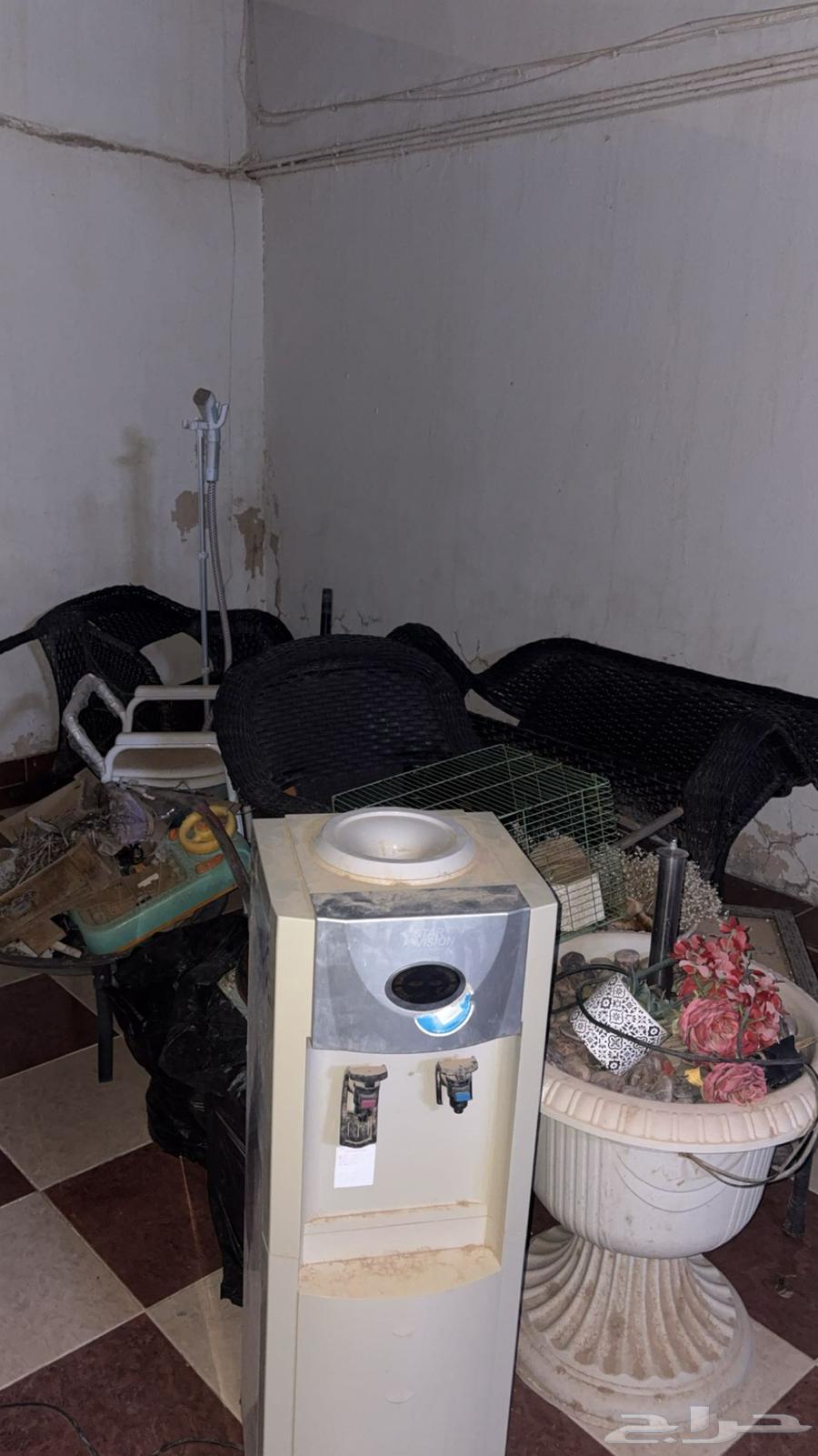 للبيع اغراض متعدده منها الشغال ومنها الخربان64454950196225110