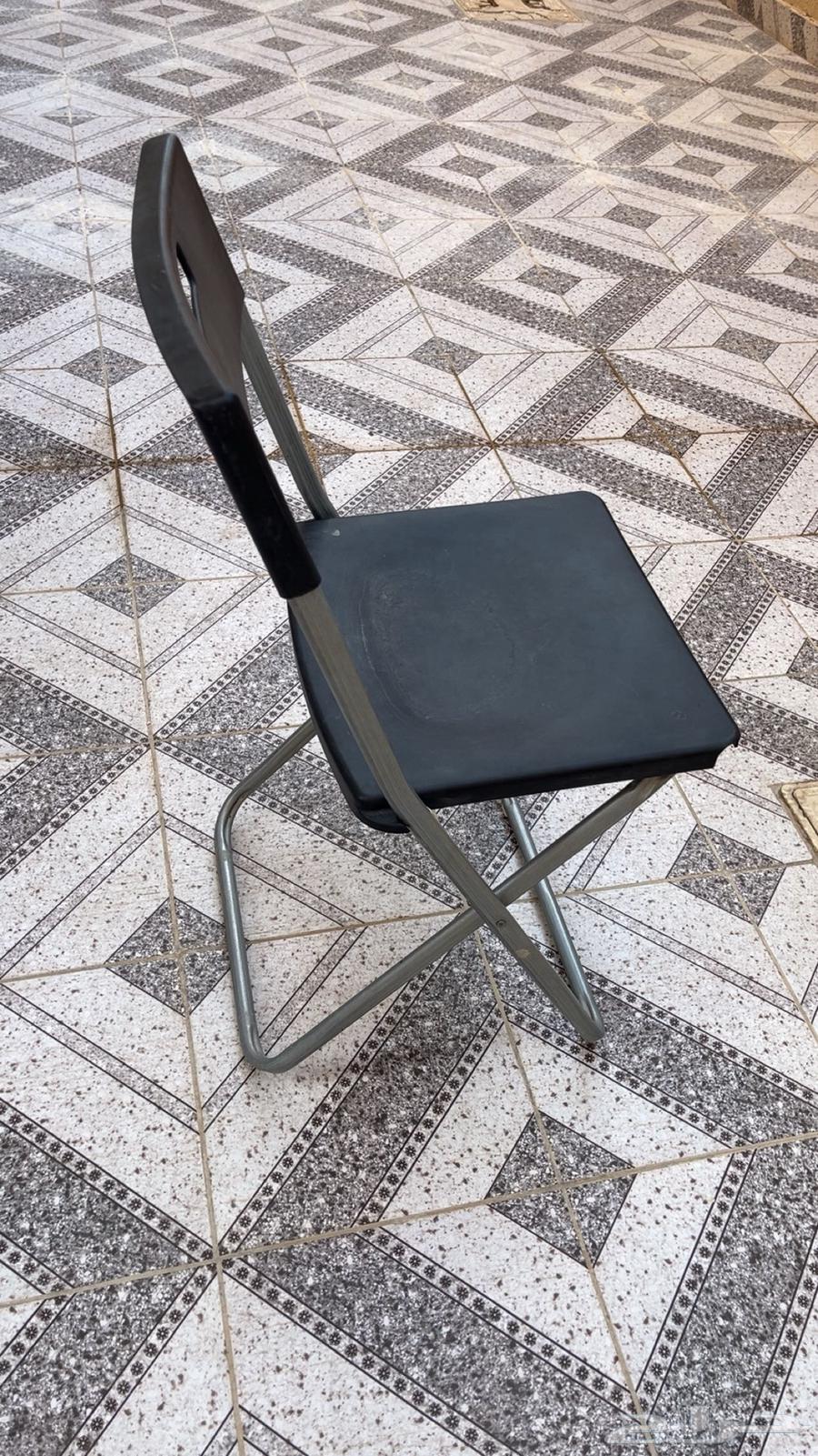 كرسي يتسفط من إيكيا السويد64453682833155111