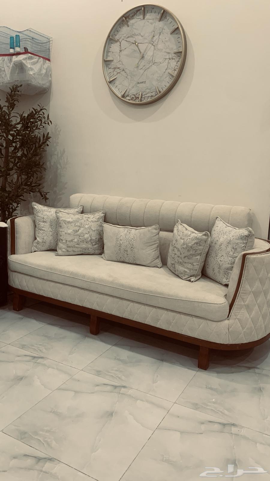 11-person sofa set, 3 large pieces and 2 small pieces, used only six months, clean64456872455299110