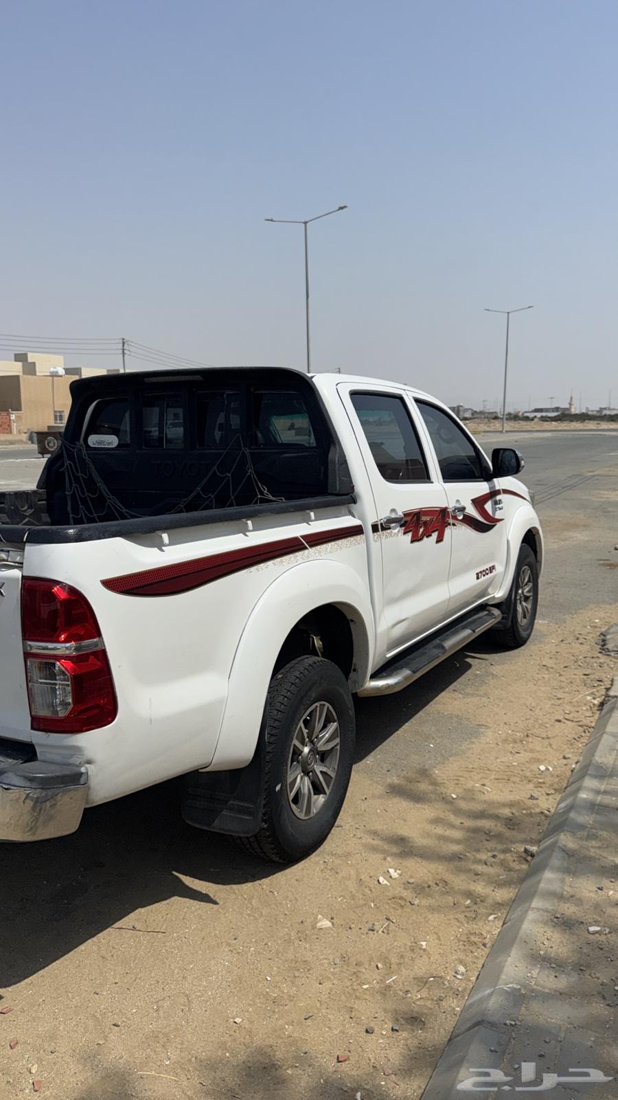 Hilux Double Cab 201464615744692226112