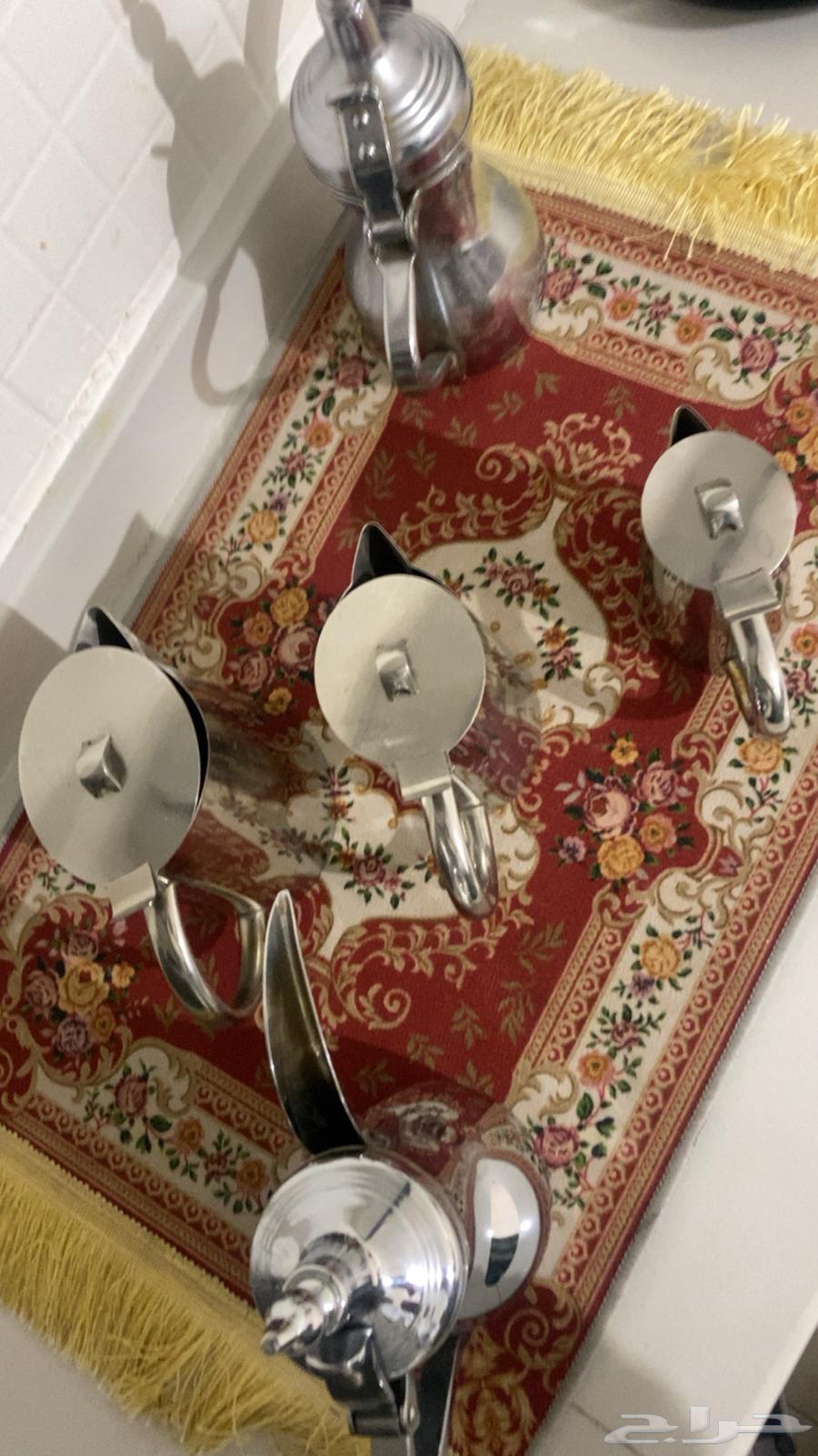 دلال -وحده رسلان  وحده لحميضي  اباريق ستيل حق كشته للجادين64455535927809114