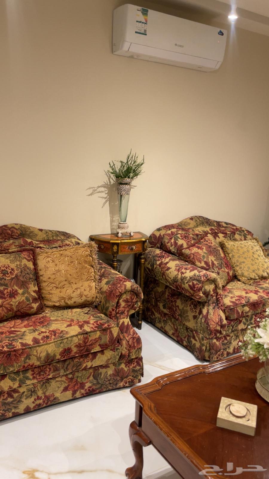 كنب سبعه الى تسعه اشخاص64456476194178110