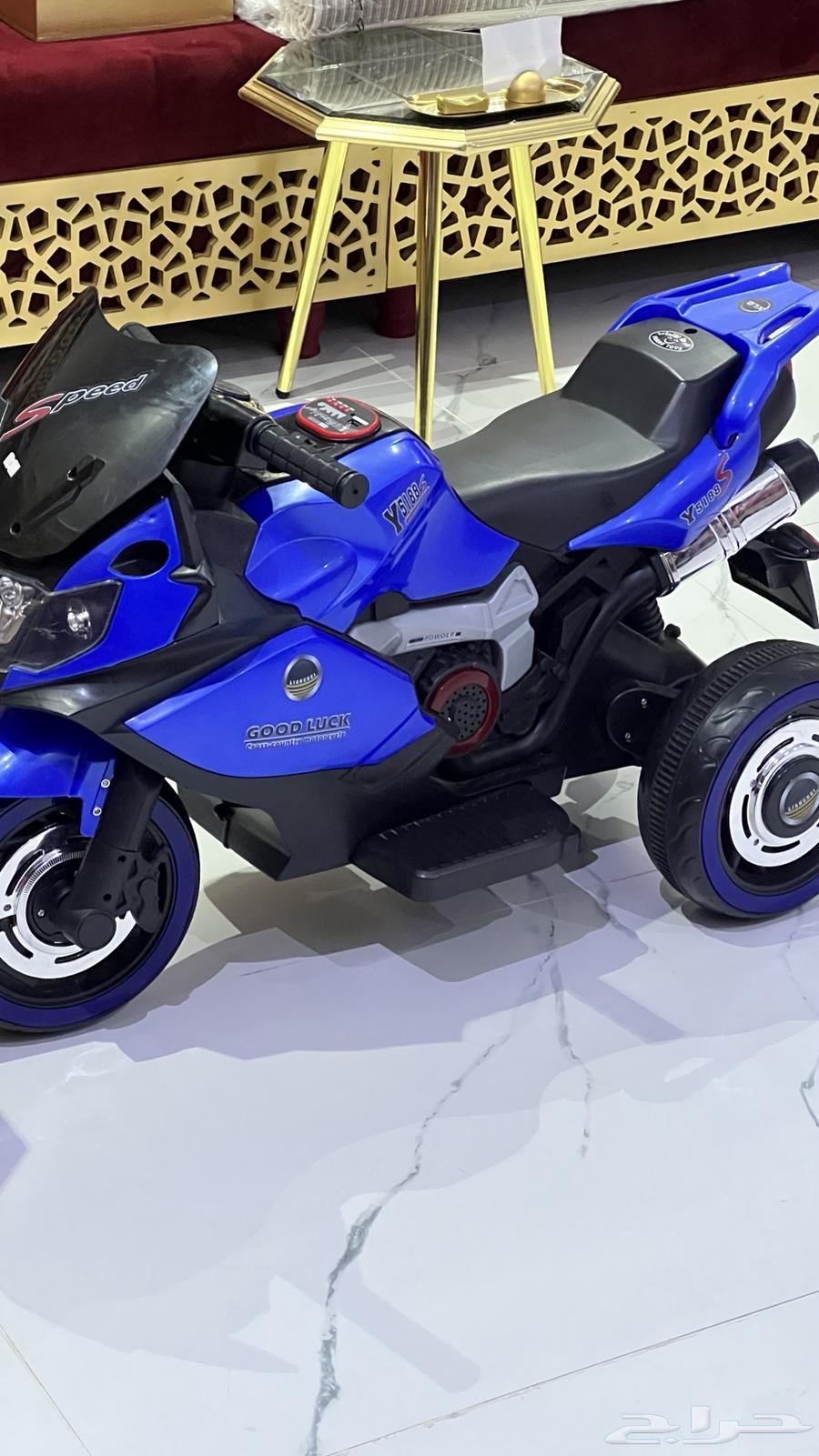 Electric car tank with cable charger for sale (350) without any defects64449704098307110