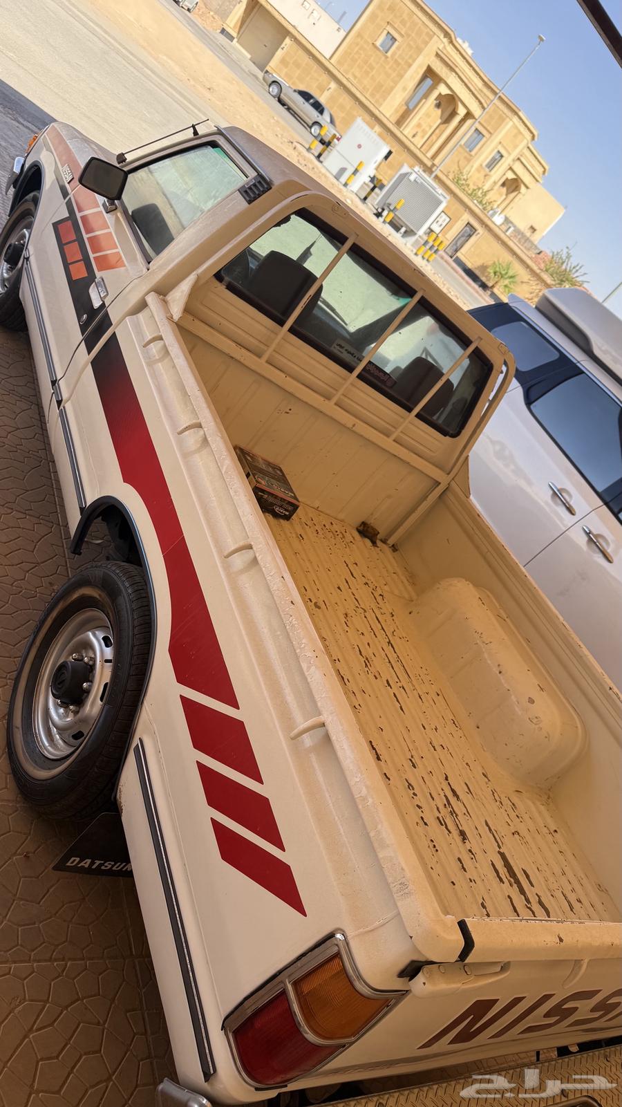 للبيع ددسن 85 مكيف رفحاء64618301888771113