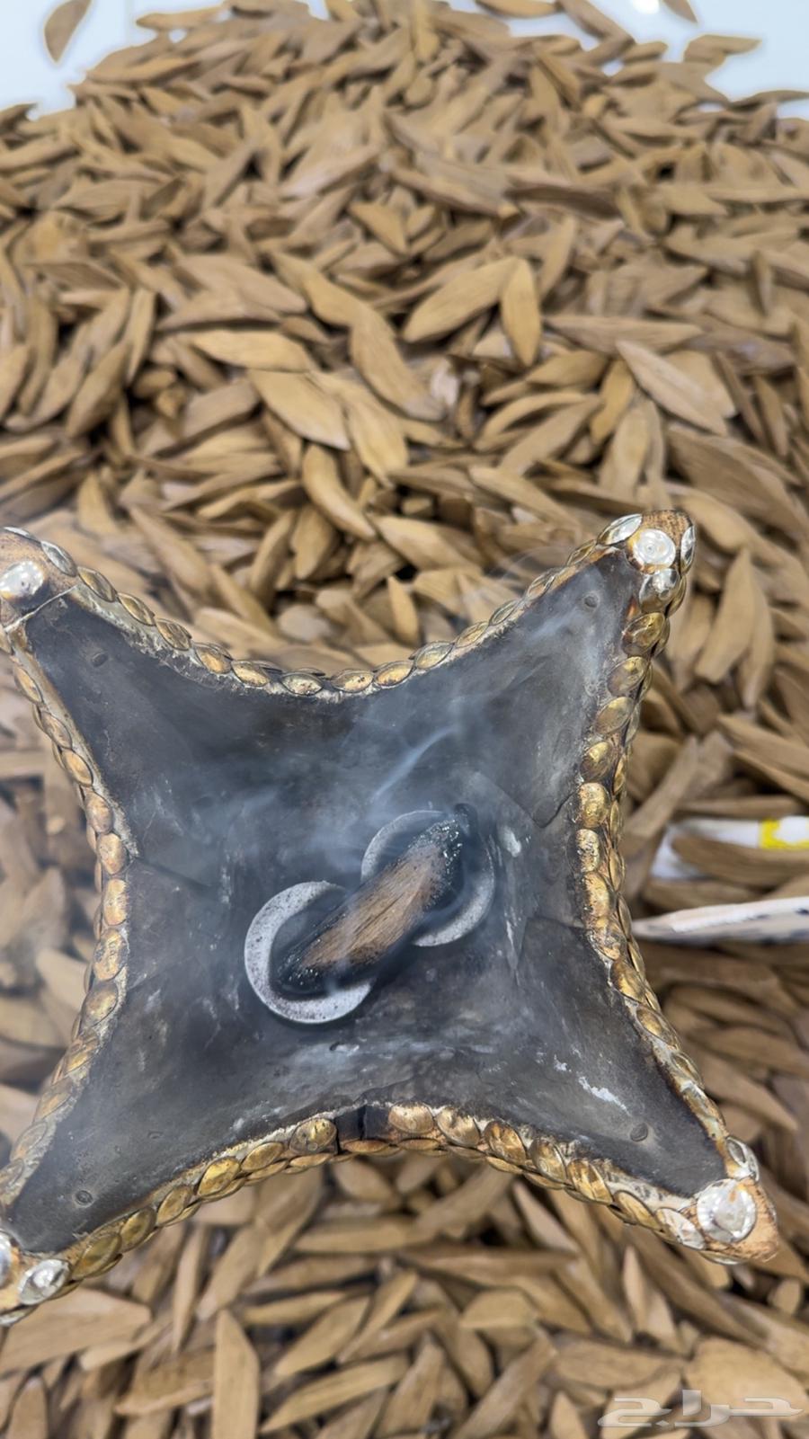 عود مروكي   ( لاوسي ) الكميه محدوده64450704621825113