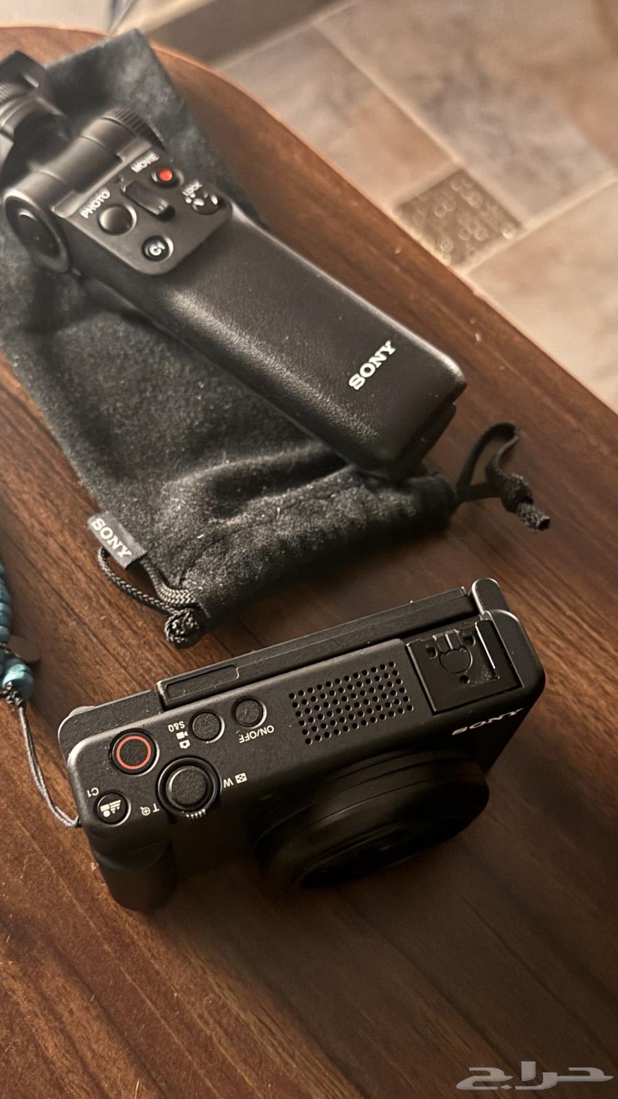 Sony ZV-1F camera for vlogging and photos64457104390786110