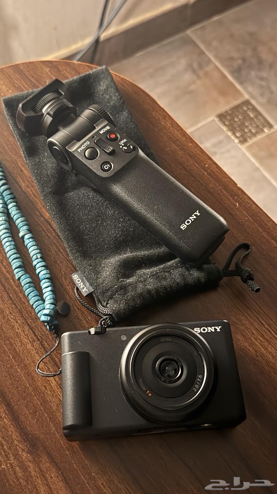 Sony ZV-1F camera for vlogging and photos64457104390786111