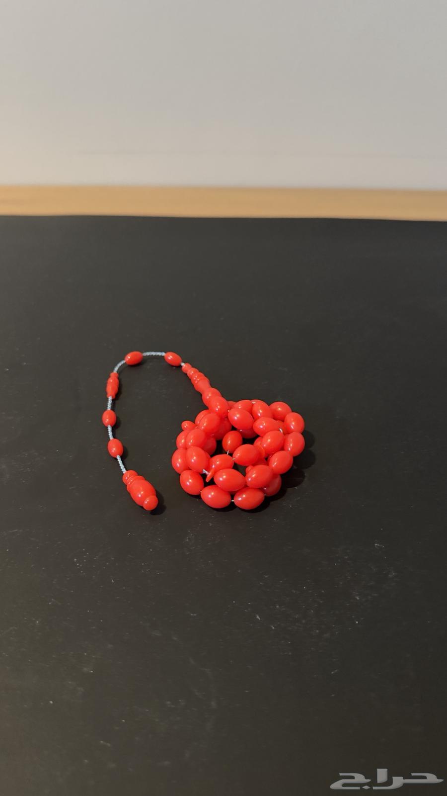 Old rosary with red plug64452388262657110