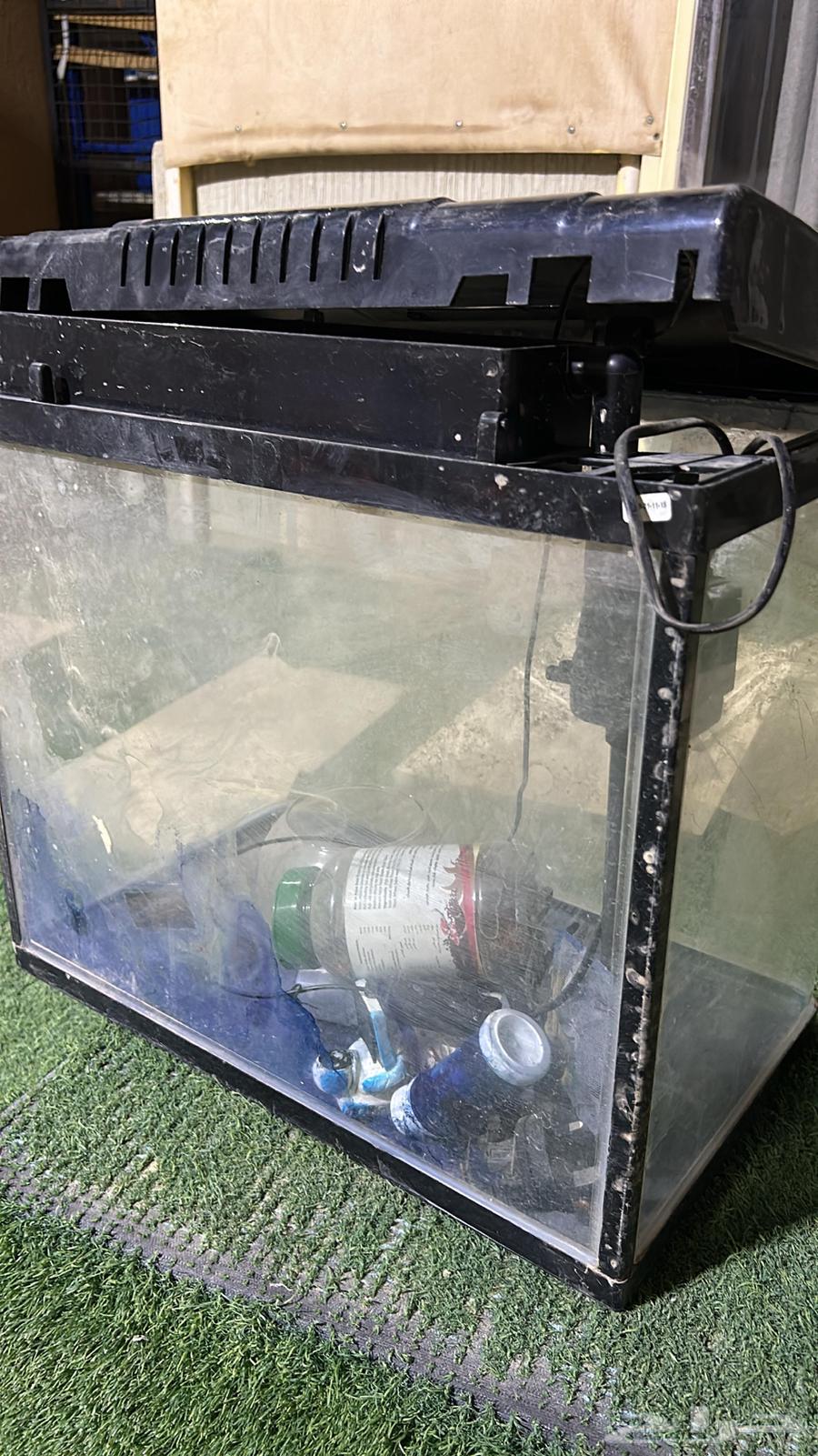 حوض اسماك للبيع64455468143106110