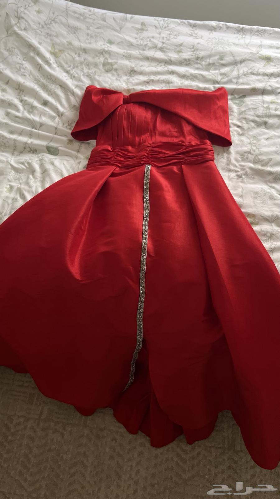 فستان احمر اللبس مرتين فقط64455768864515110