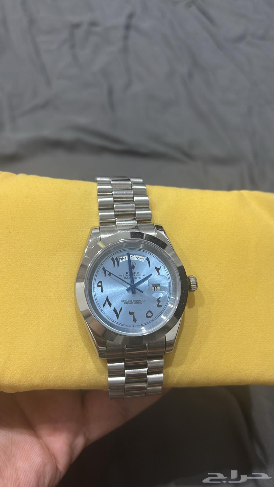 Used Rolex-like watch worn only a few times, approximately four times only64450225111938110