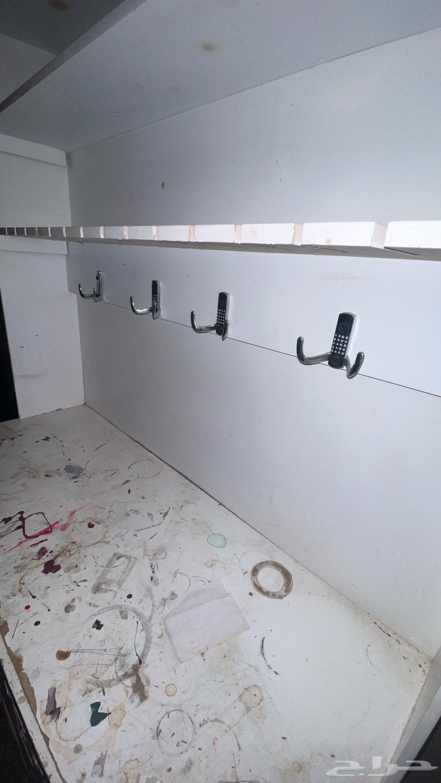 Coffee table64453806502529111