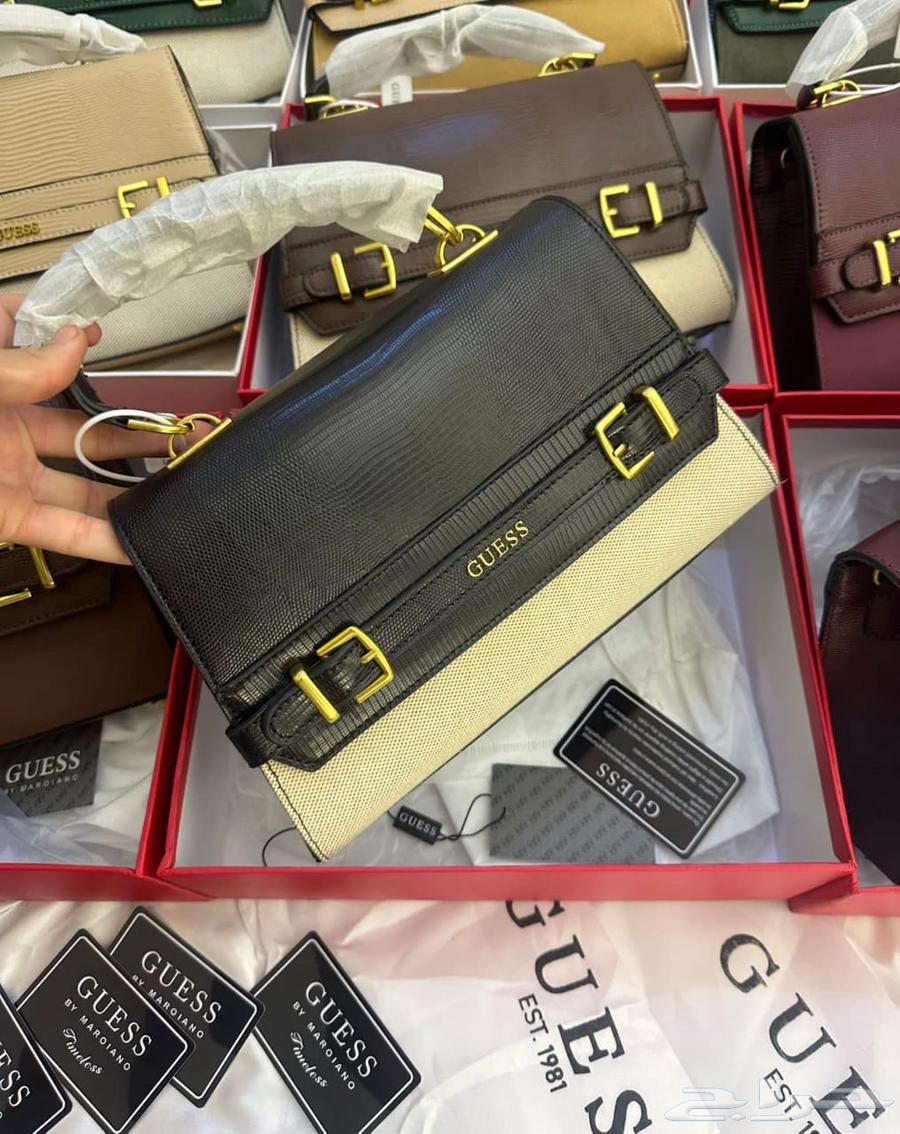 شنط guess بالملحقات 190 ريال64456365362178113