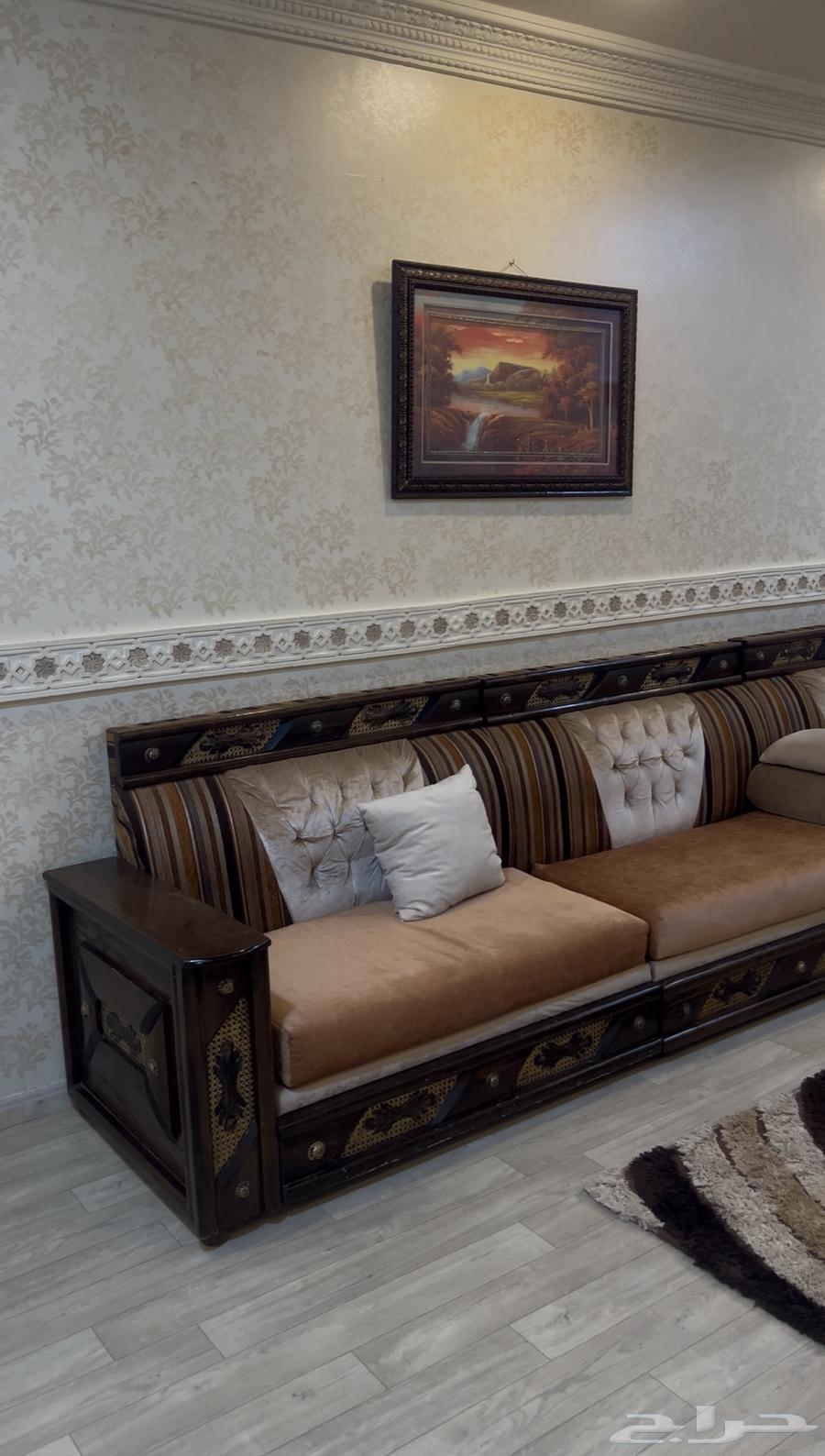 كنب مستخدم للبيع64449902562179114