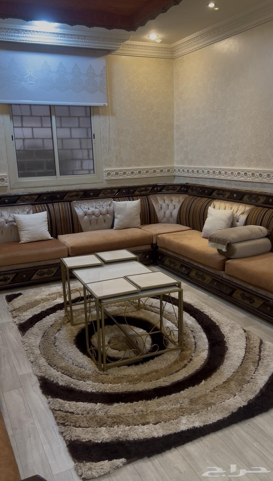 كنب مستخدم للبيع64449902562179112