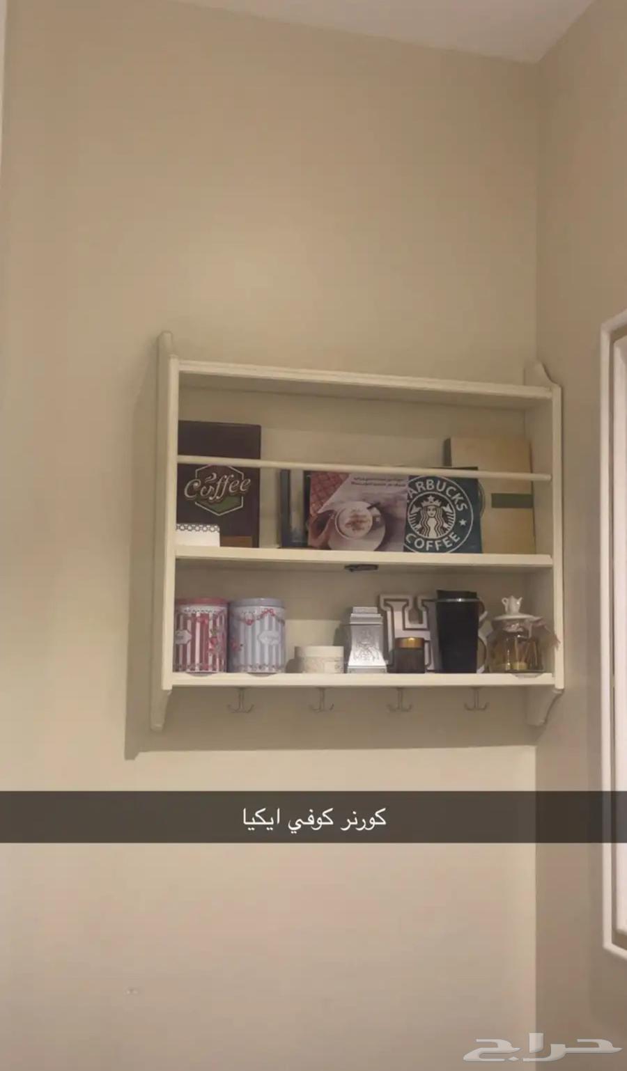 للبيع كنب شبه جديد بسعر مغري وكورنر كوفي ايكيا64456544635393110