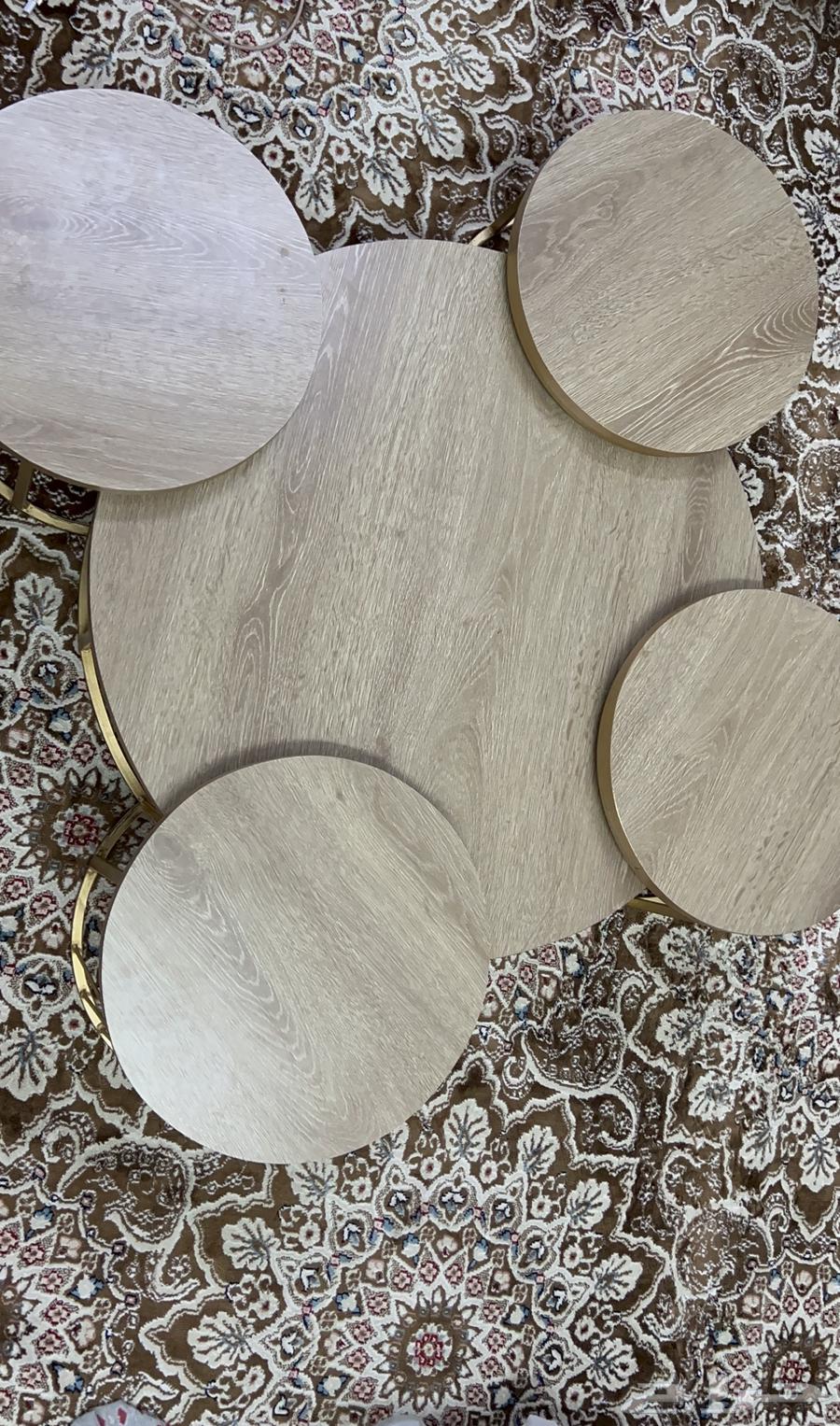 Round table with 4 side tables64456268830722112