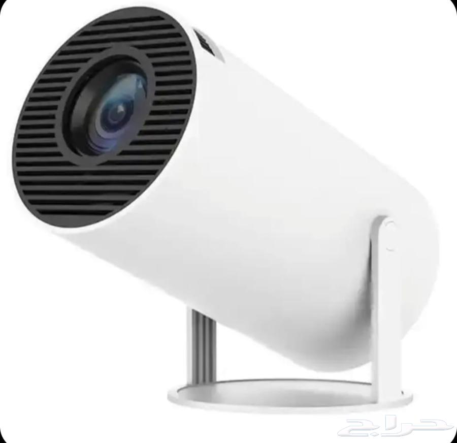 Portable small projector with 4K display screen64457009464067110