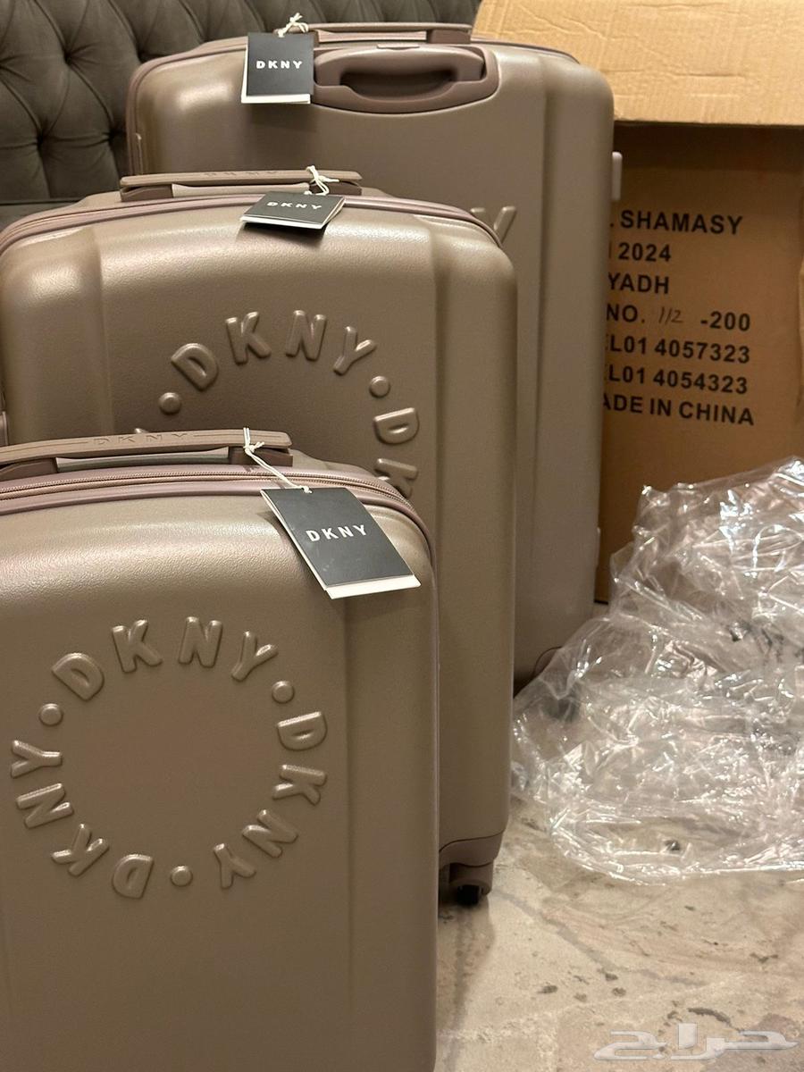 طقم حقائب السفر من ماركة دكني DKNY جديد64450118493569111