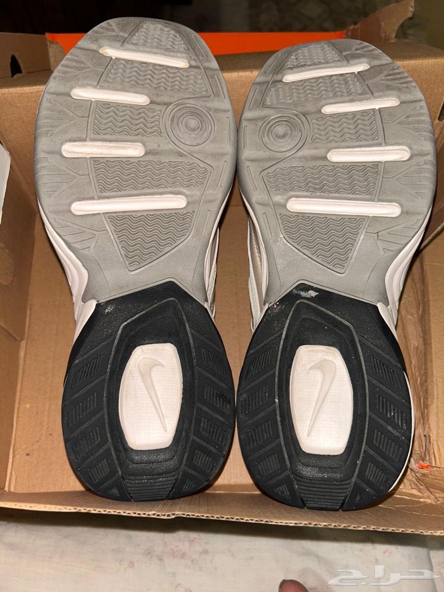 جزمتين نايك شبه جديده64456365394818112