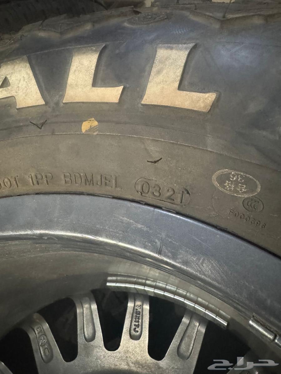 كفرات وجنوط للبيع (خمس)64612773315074112