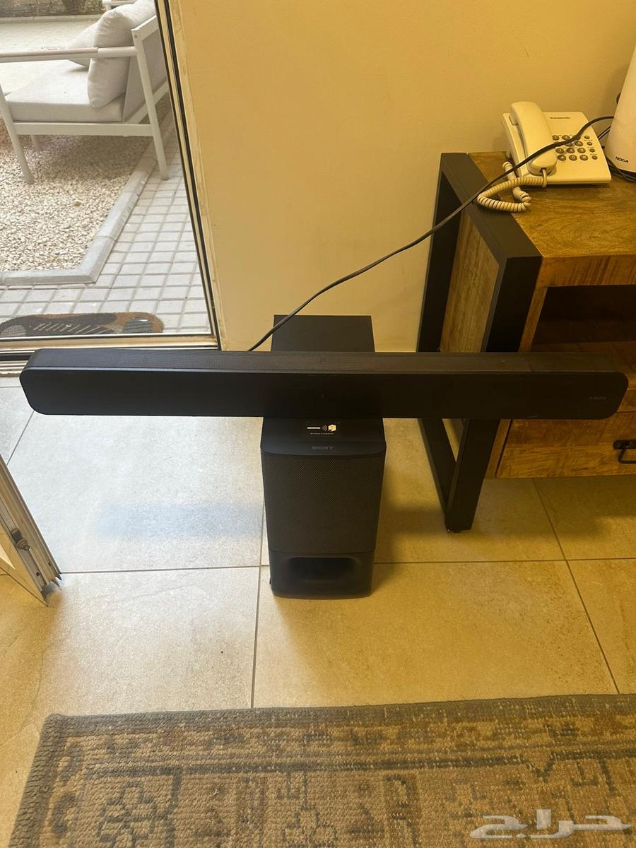 Microwave, Internet Distributor, Speaker Sound, Chairs, Mirror64453792529026112