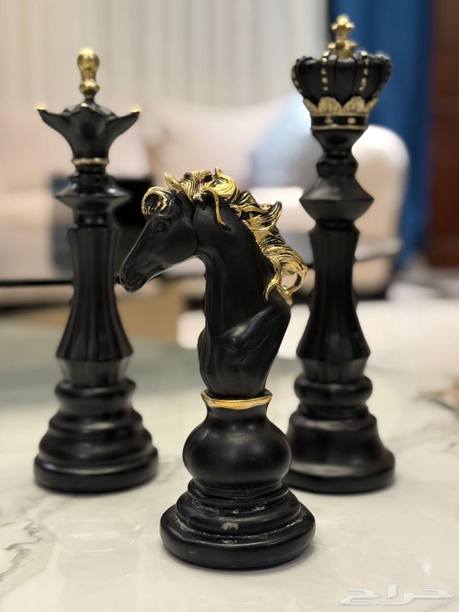 تحف شطرنج ديكورية فاخرة (3 قطع) باللون الأسود والذهبي64453558737539112