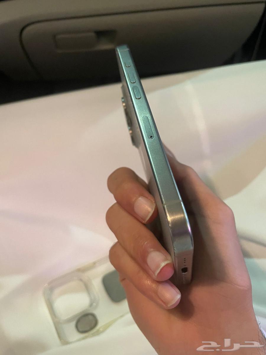 آيفون 15 128 قيقا64451727267585111