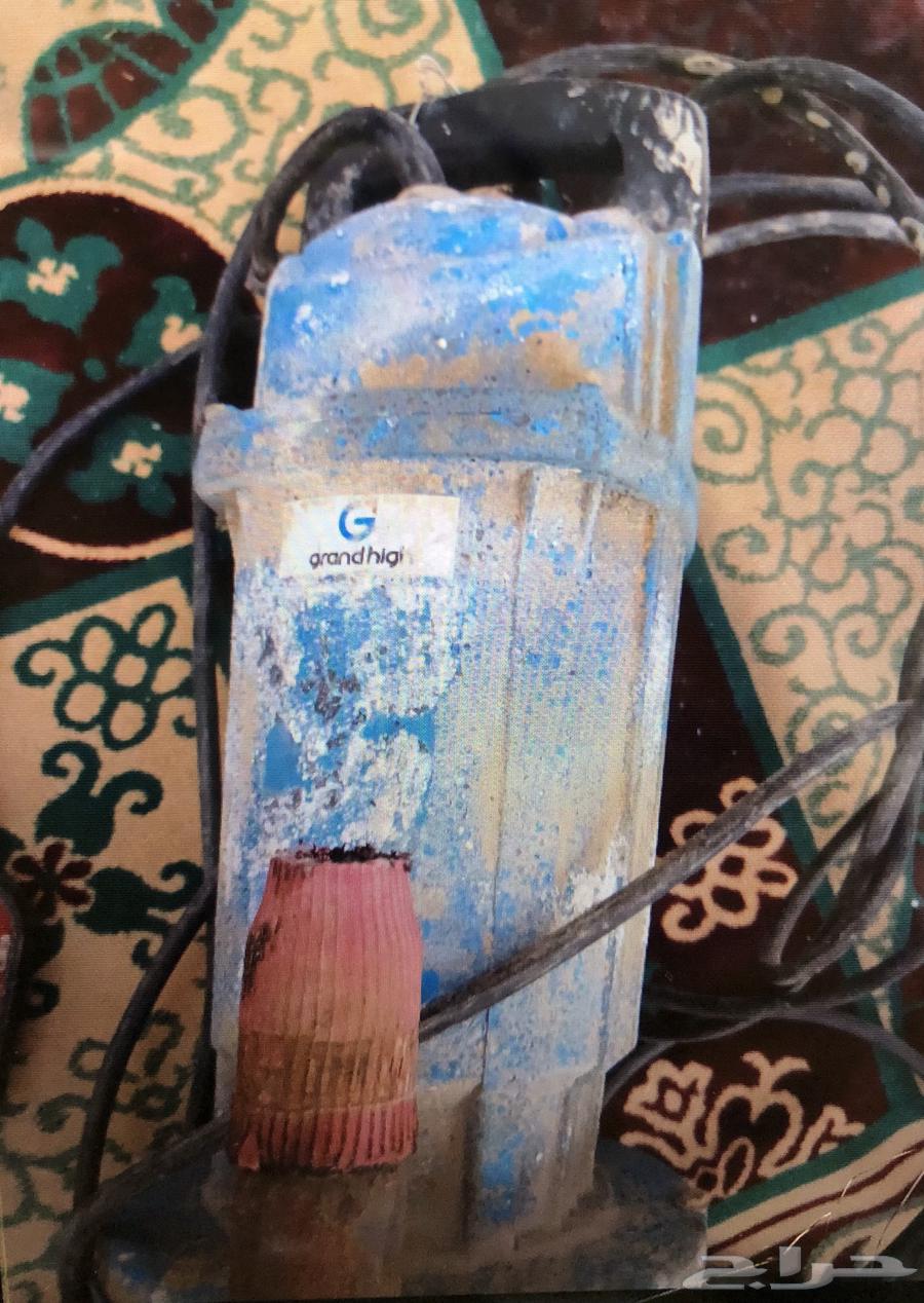 مولد كهربائي - غطاس ماء64465842981634112