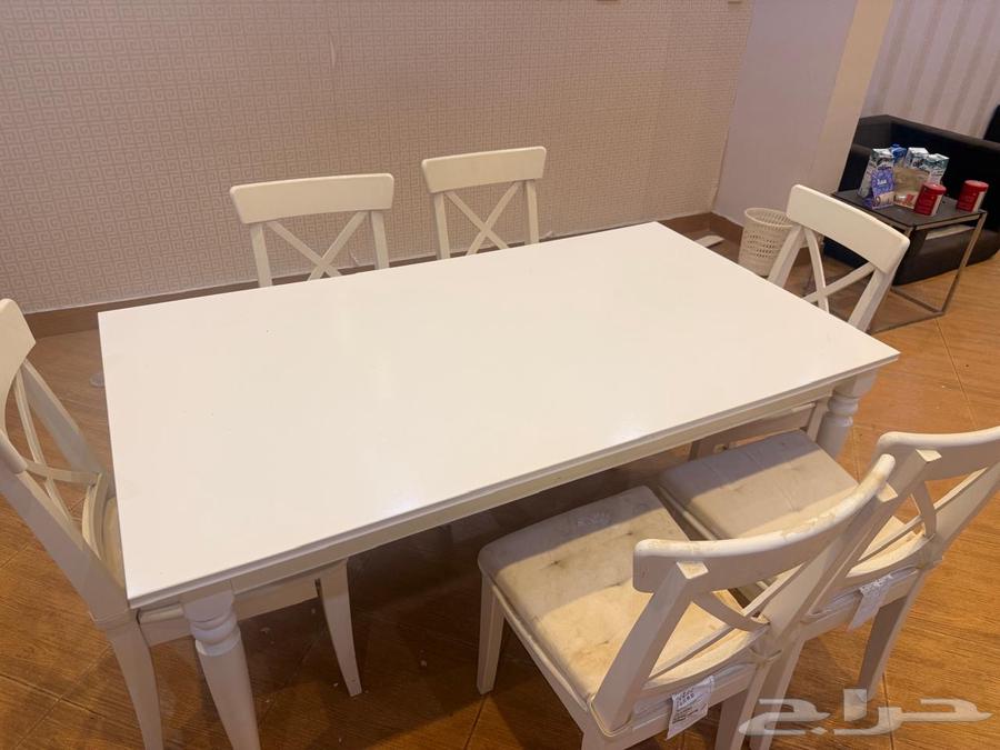 Dining table64456612822401110