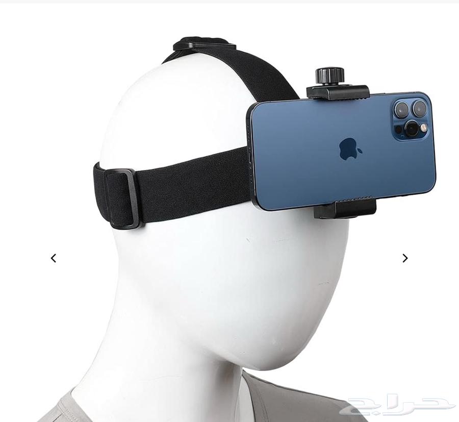 Portrait stand back and head64451686394625111