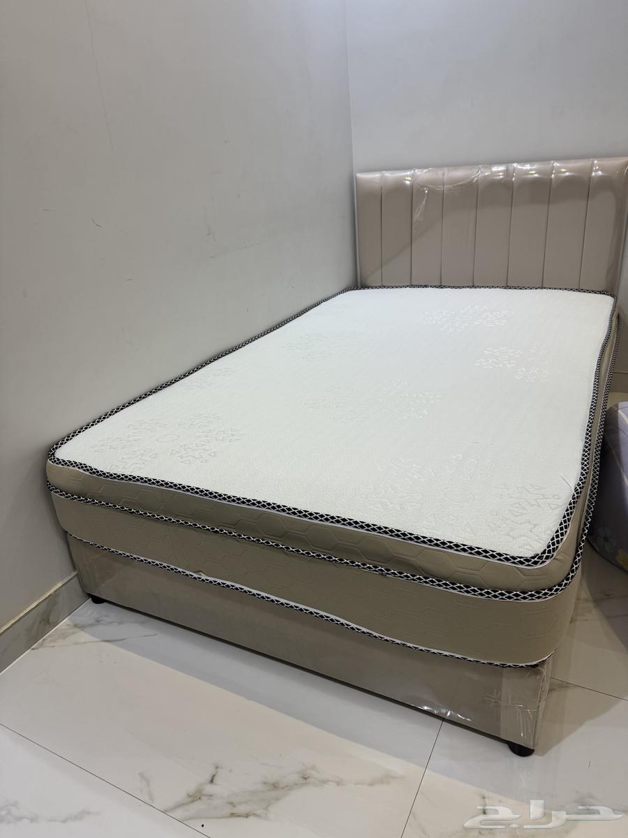 Single and a half bed with mattress64452820264961111