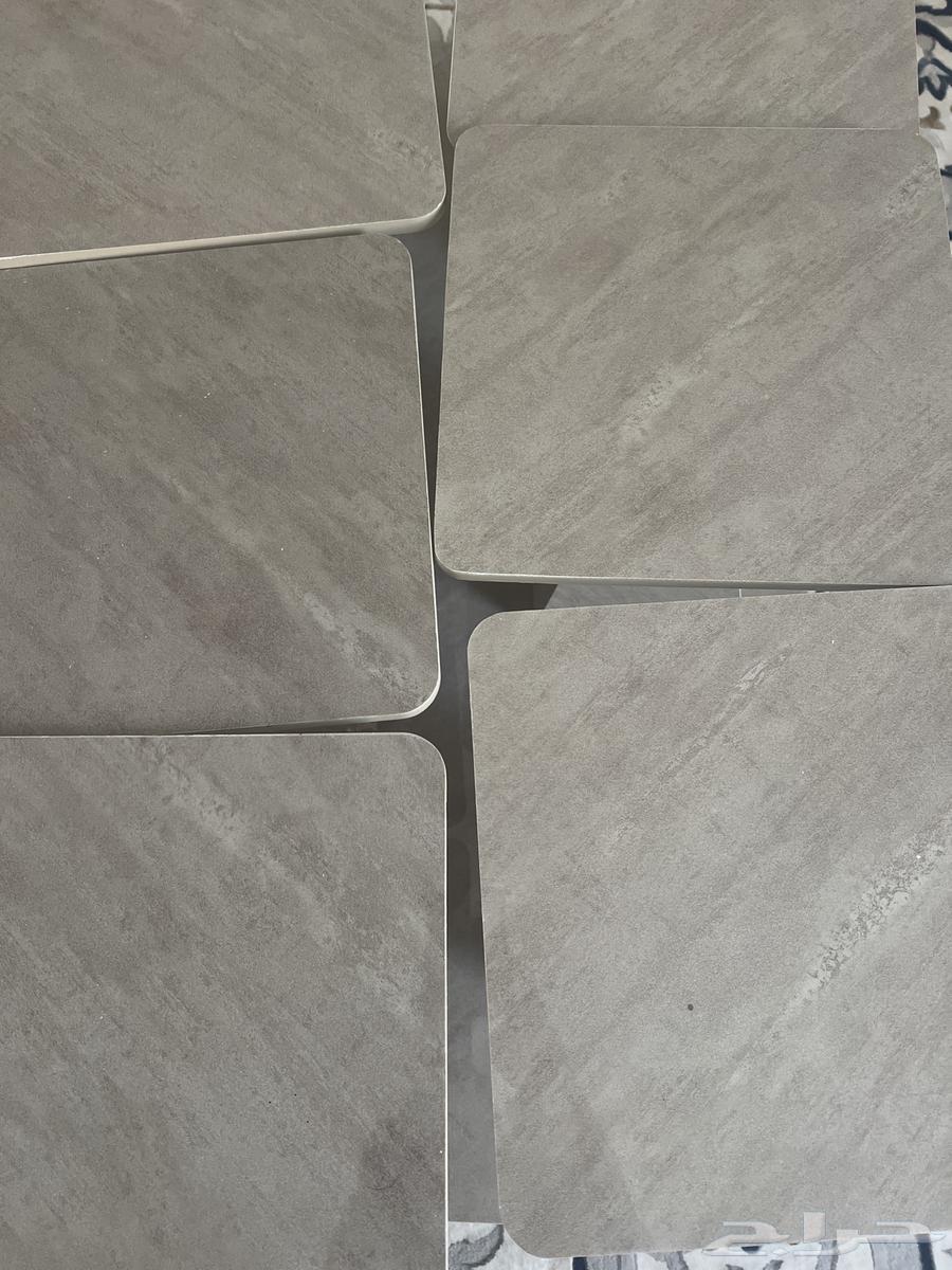 Serving table64452306494338110