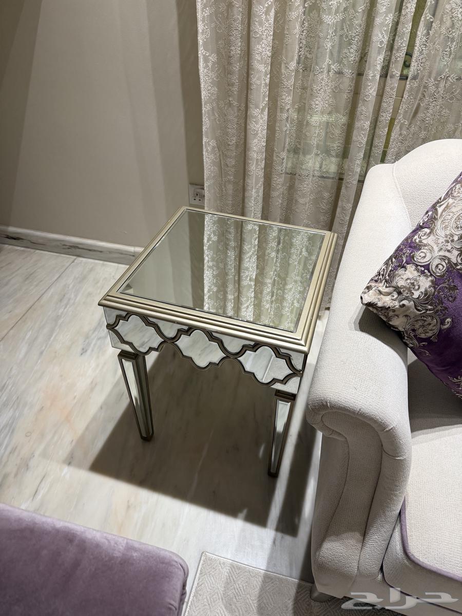 طاولات للبيع جميلة64453682841987114