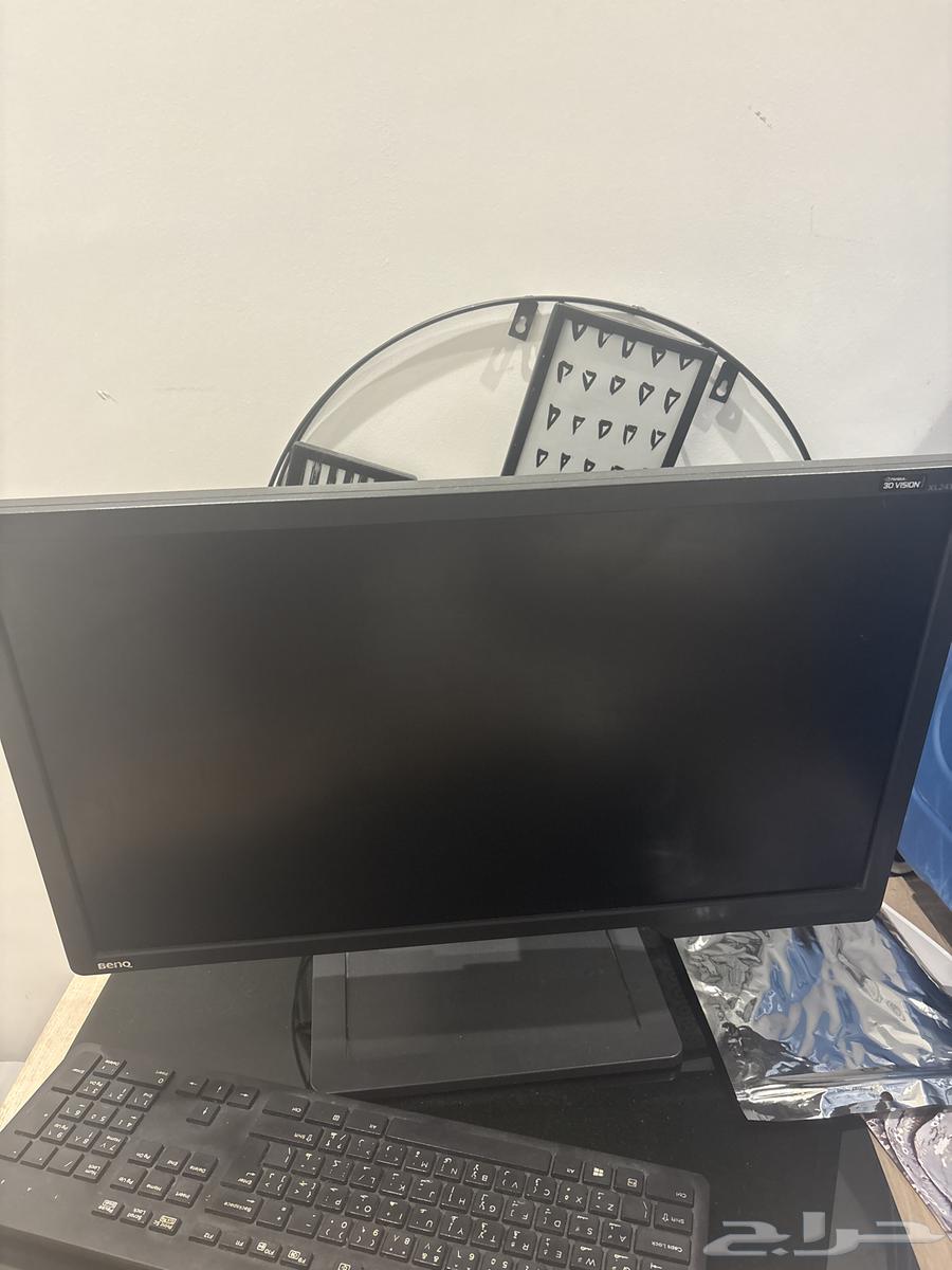 شاشة بي سي للبيع64451579491458110