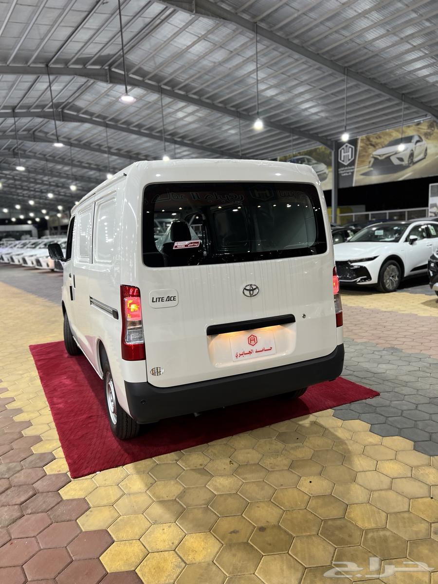 تويوتا لايت اس فان عادي بنزين 2025 جديد سعودي 70.150 شامل64622166187778113