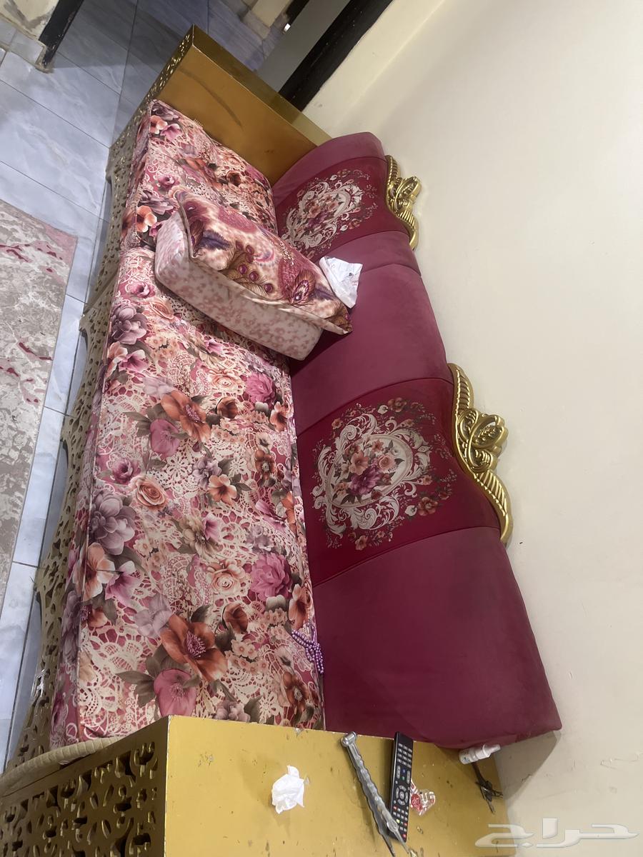 للبيع كنب مجلس وكنب صاله ومساند مقلط64455907712898114