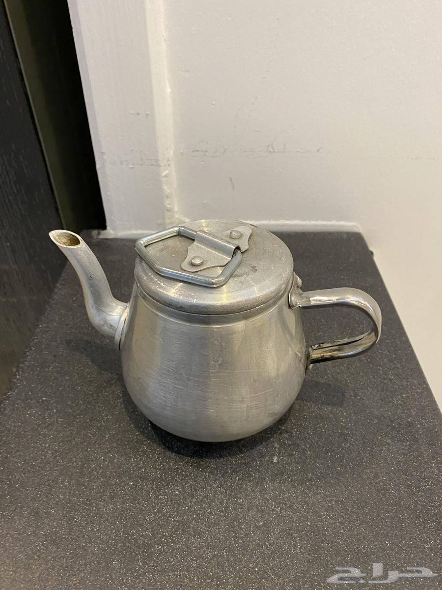 Egyptian tea caddy with composite lid64450960916610113